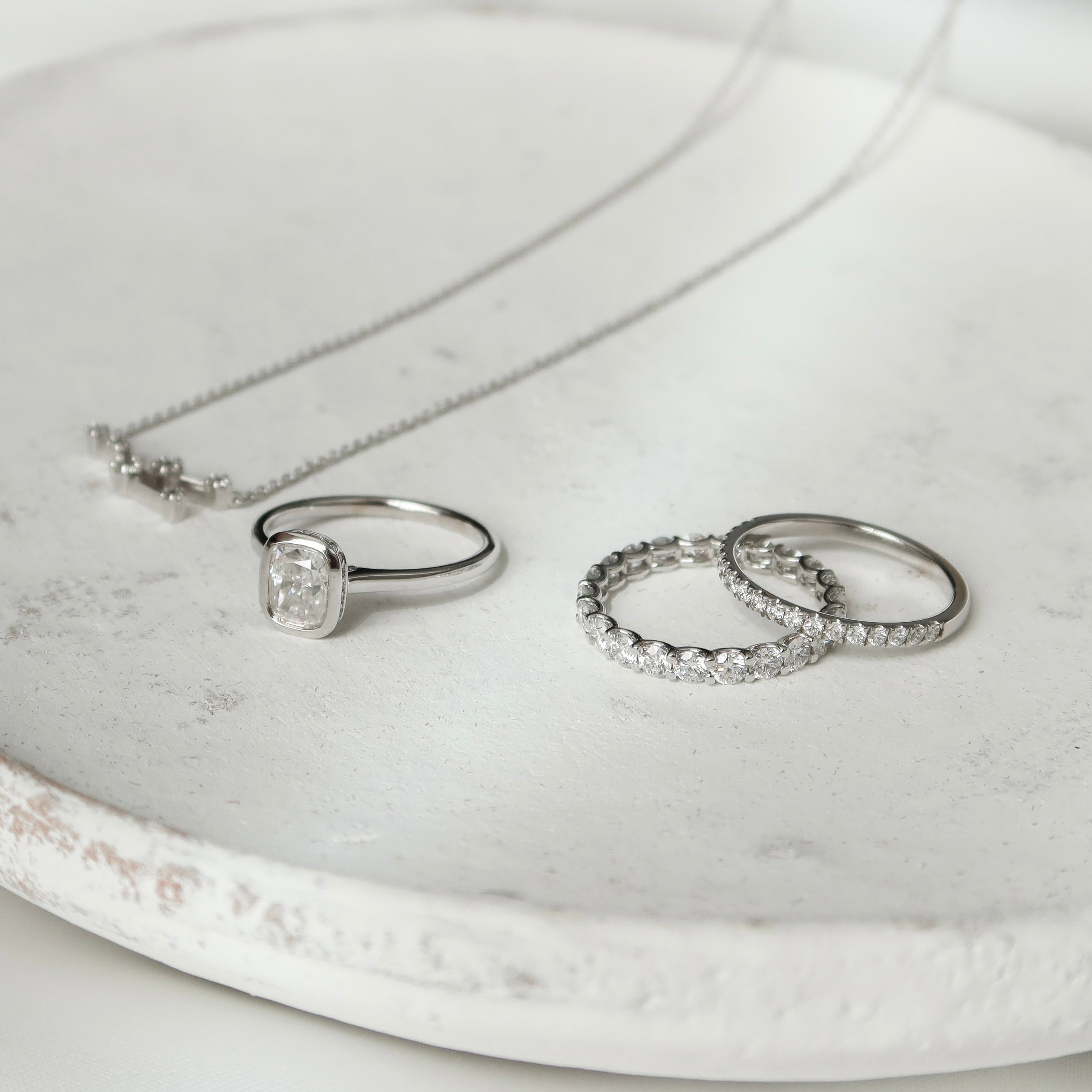 Give Her Diamonds on Women’s Day- Because She Deserves It!