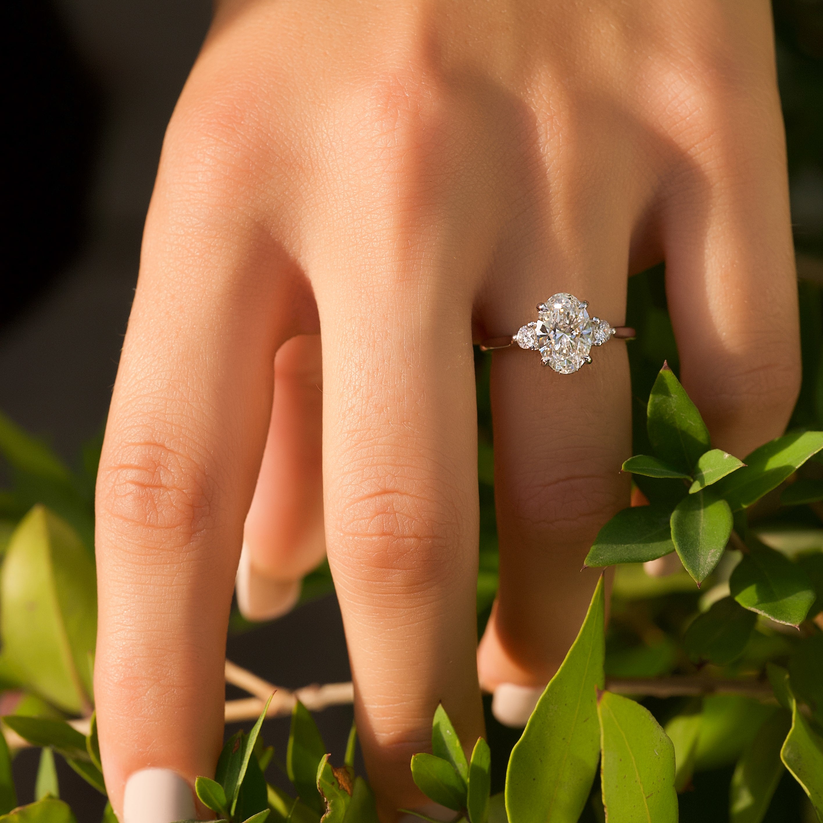 Four Stunning Three-Stone Settings That Slay The House Down