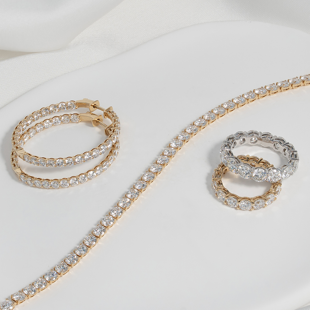 Golden Hour Glam: Jewelry Trends of Summer 2025