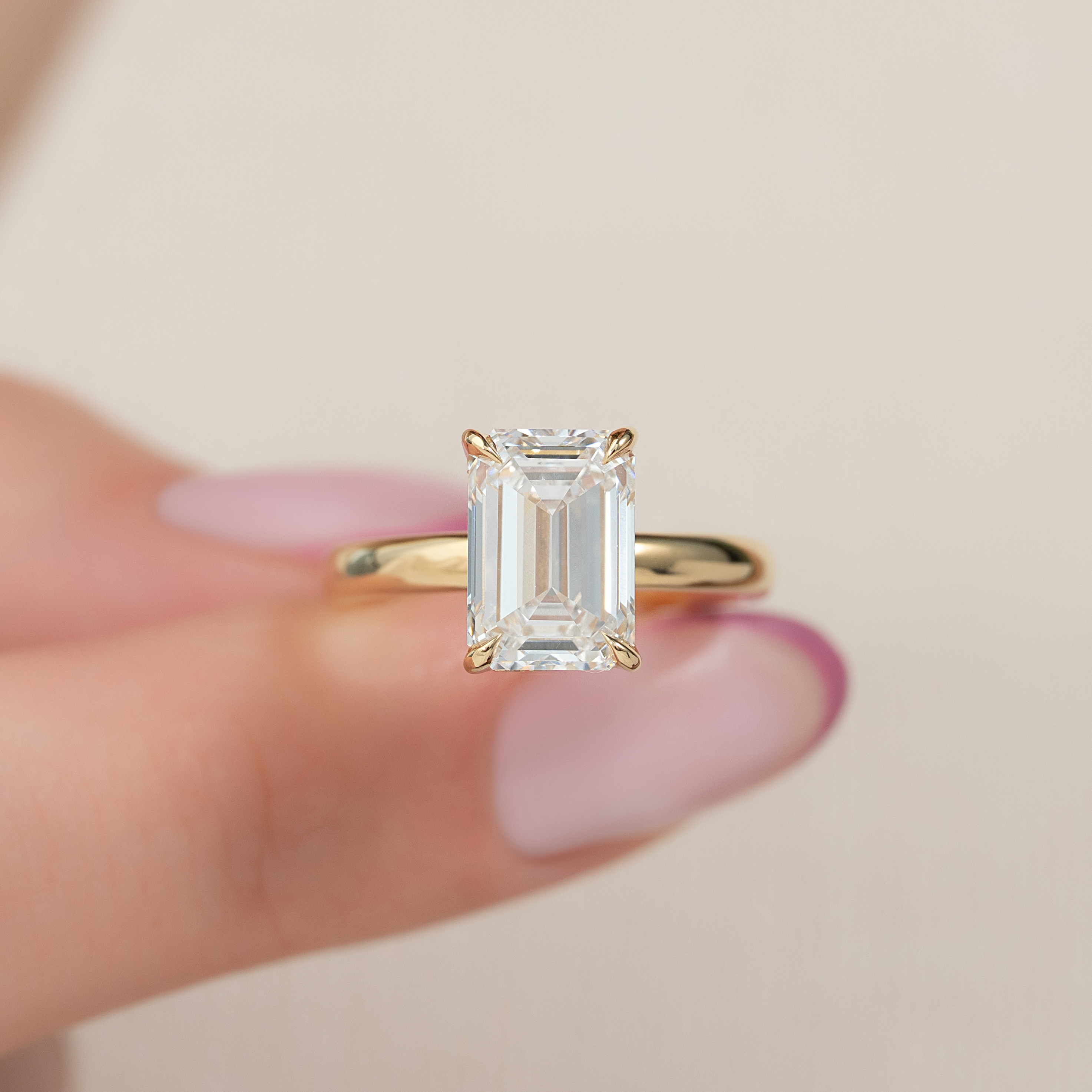 Dua Lipa Engagement Ring: Bold Gold Meets Diamond Glamor