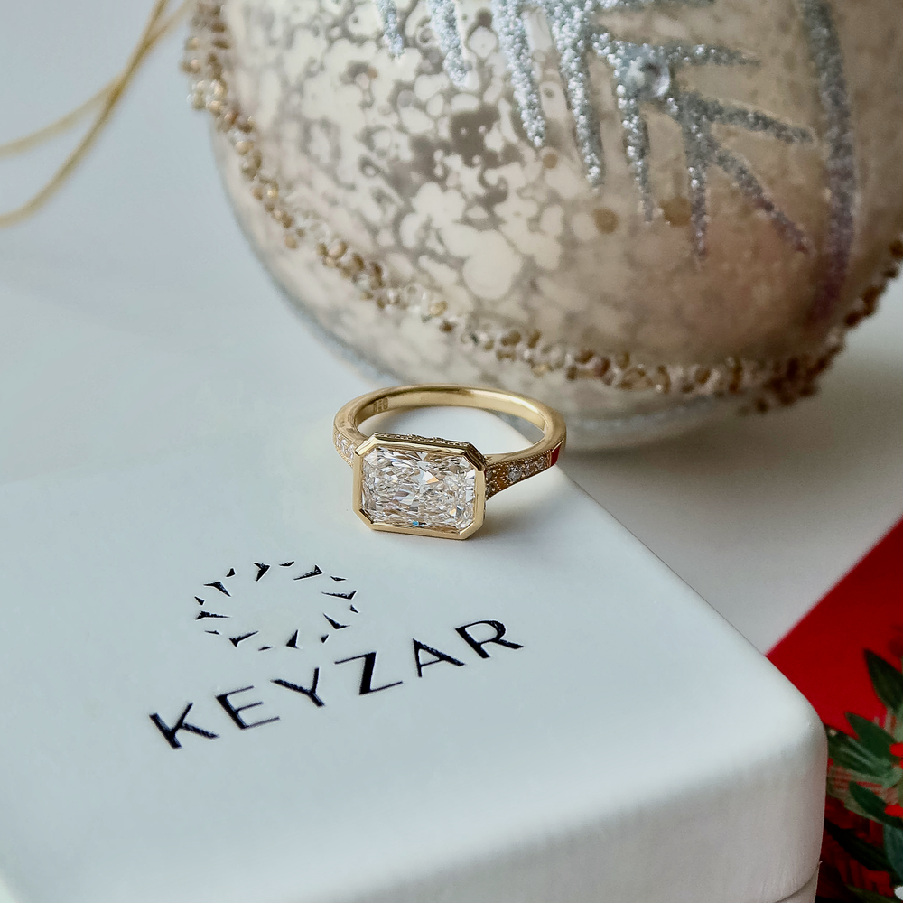 Why Miley Cyrus's Engagement Ring Has the Internet Completely Obsessed