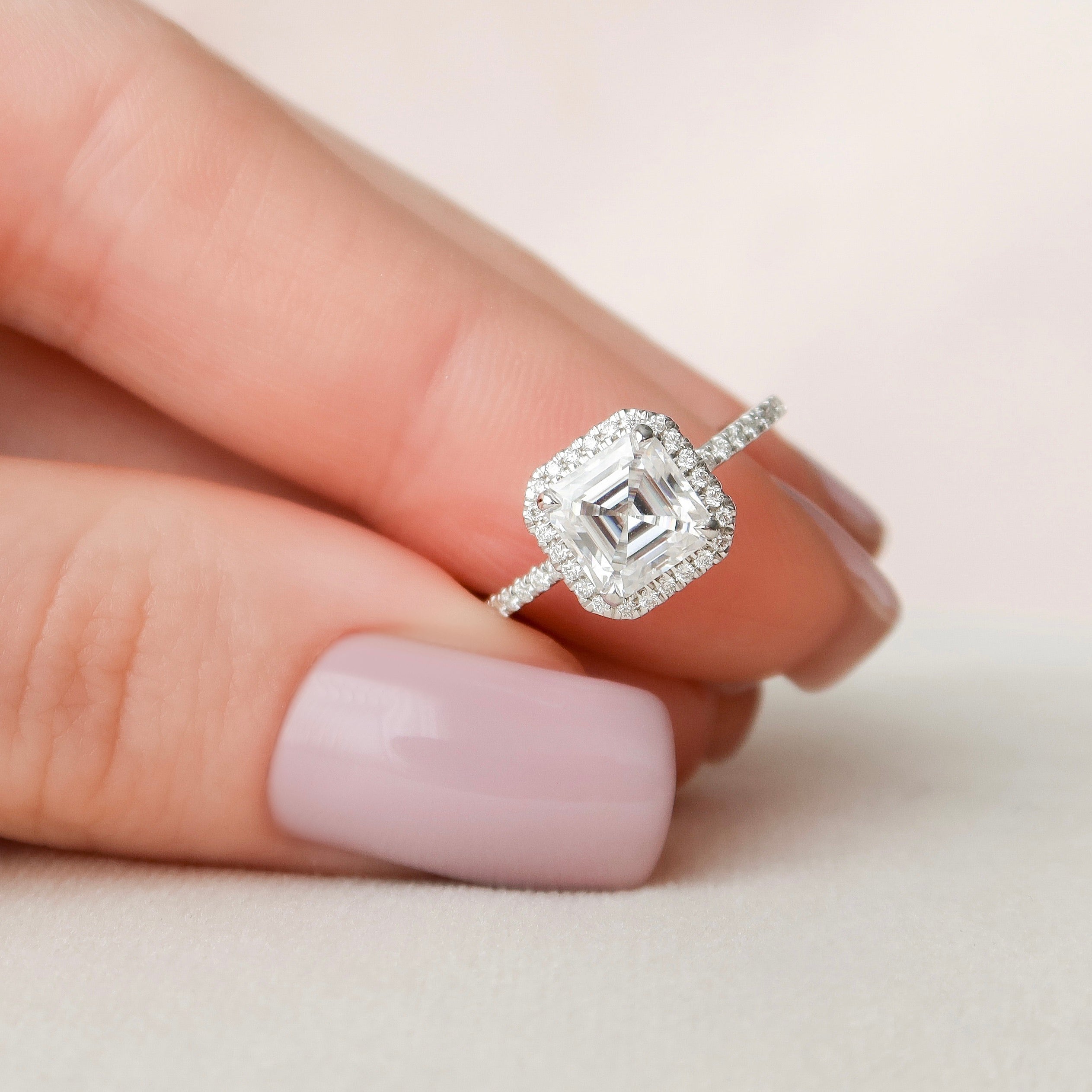 Asscher Cut Diamond Size (Chart, Dimensions, On Hand)