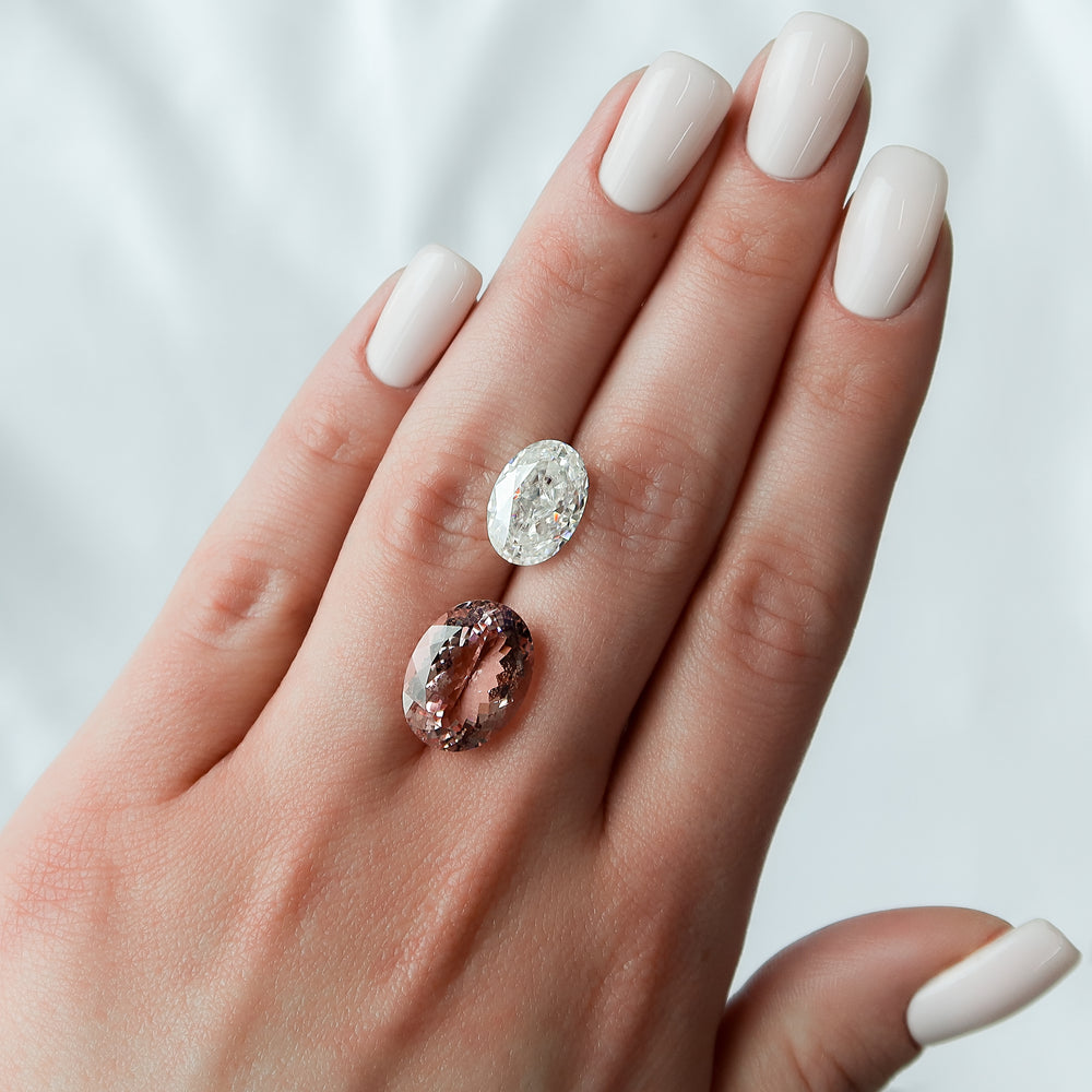 Morganite vs. Moissanite