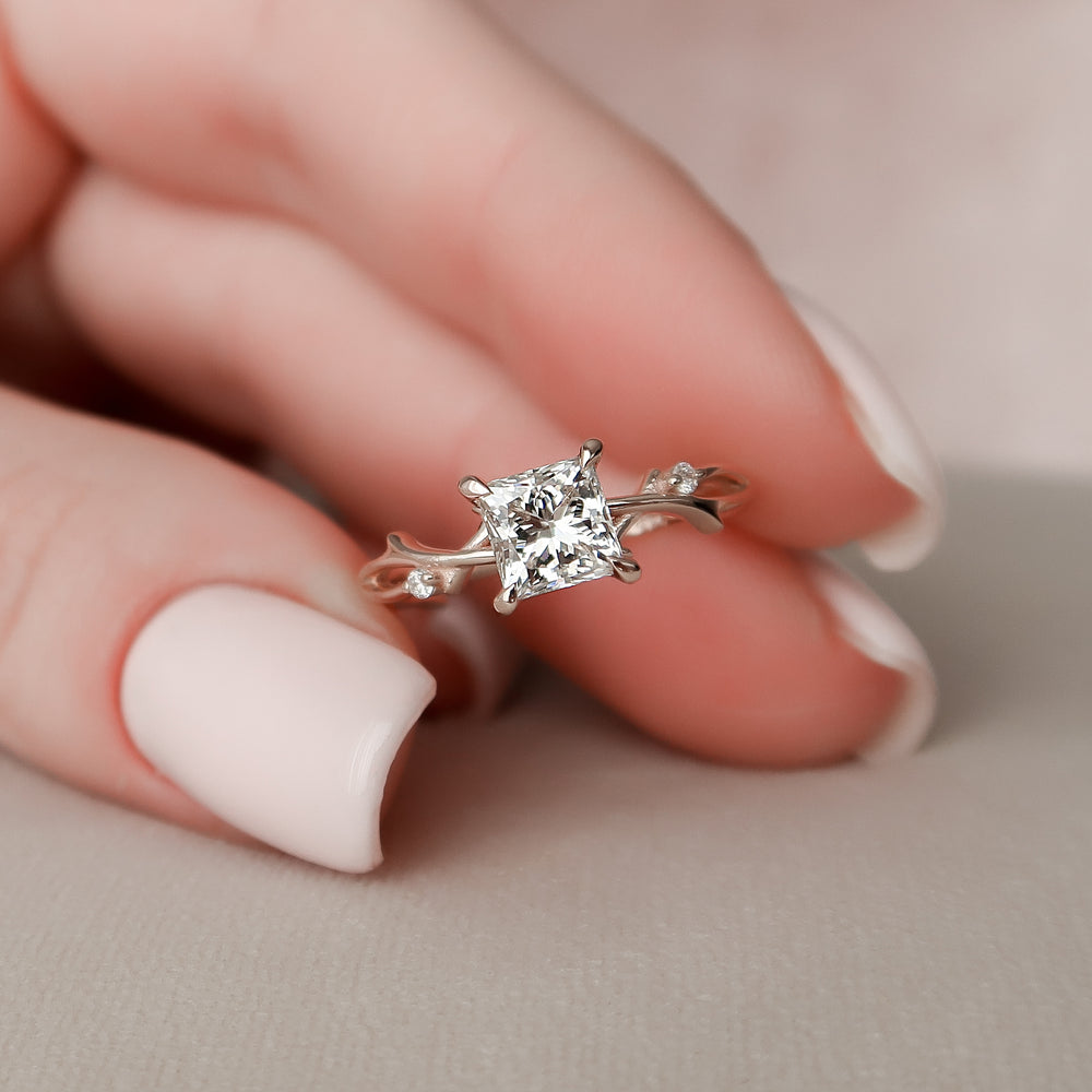 5 Reasons to Avoid the 2-Carat Princess Cut