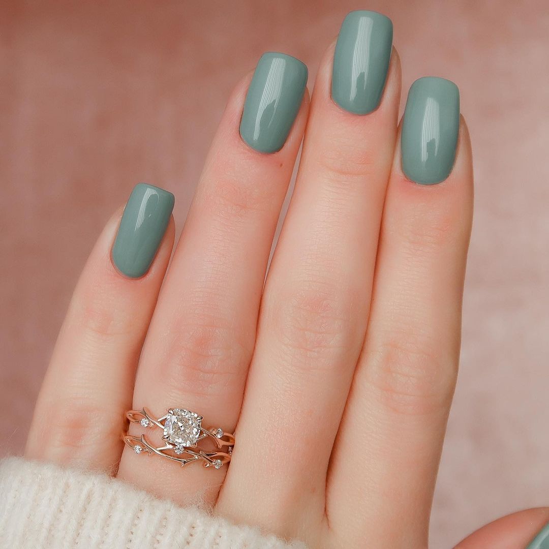 Cushion Cut Engagement Rings