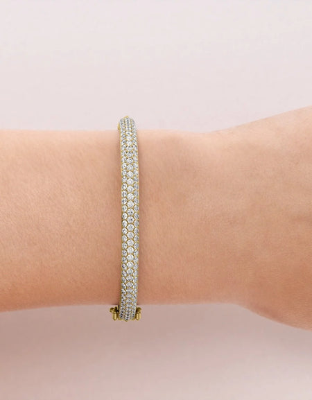 14k Yellow Gold 3.955Tcw 3 Row Bombe Naomi, Round 18k Yellow Gold 3.955Tcw 3 Row Bombe Naomi, Round