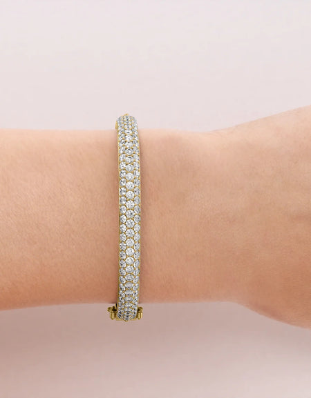 14k Yellow Gold 5.98Tcw 3 Row Bombe Naomi, Round 18k Yellow Gold 5.98Tcw 3 Row Bombe Naomi, Round