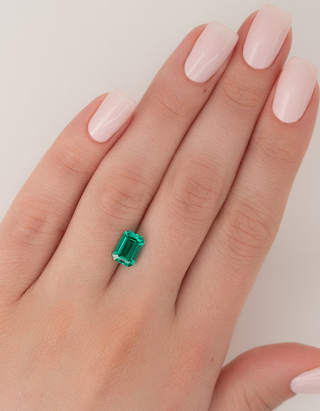 2.5Ct Lab Created Emerald