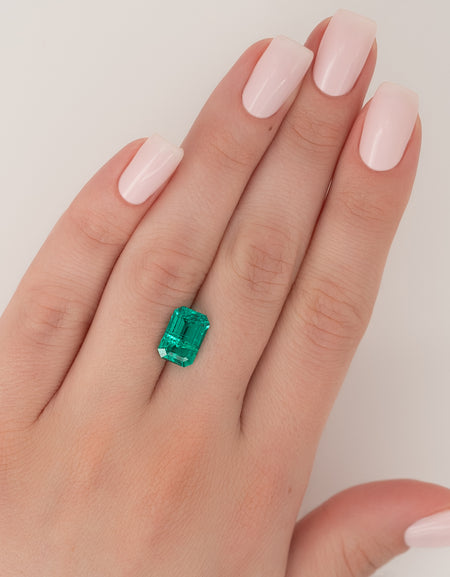 4.5Ct Lab Created Emerald