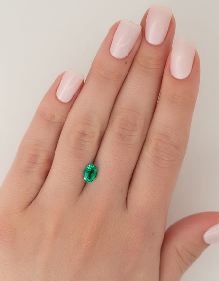 1Ct Oval Cut Lab Created Emerald