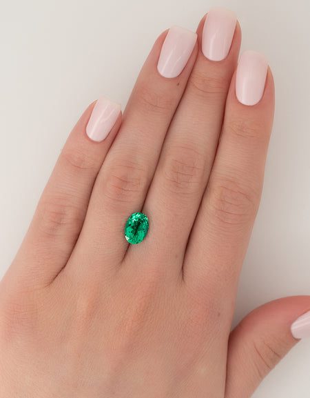 2.5Ct Oval Cut Lab Created Emerald