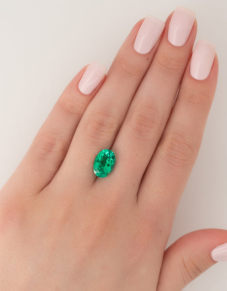 4.5Ct Oval Cut Lab Created Emerald