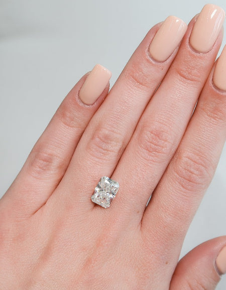 4.5Ct Radiant Keyzar Moissanite