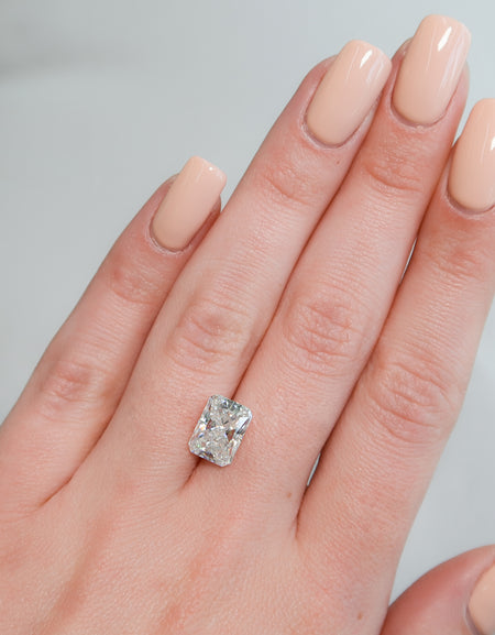 4Ct Radiant Keyzar Moissanite