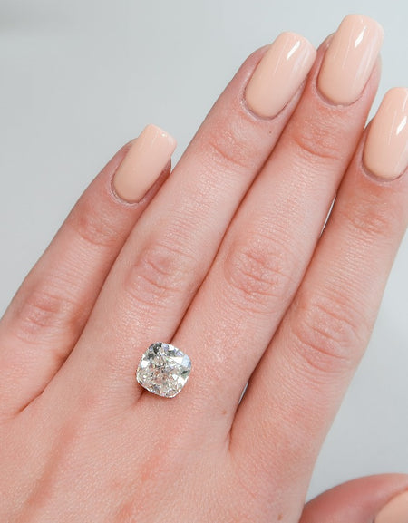 4.5Ct Cushion Keyzar Moissanite