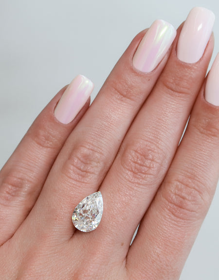 4Ct Pear Keyzar Moissanite